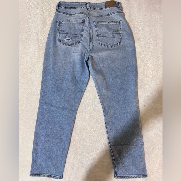 American Eagle Outfitters Curvy Mom Jeans - Picture 3 of 5